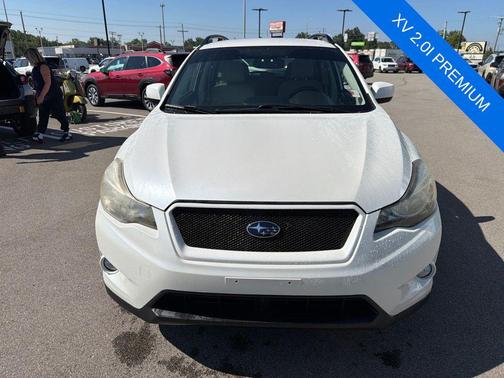 Satin White Pearl 2014 Subaru XV Crosstrek 2.0i Premium