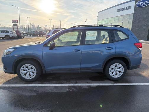 2022 Subaru Forester Base