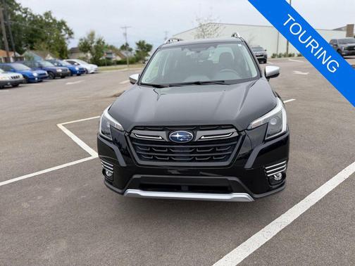 Crystal Black Silica 2022 Subaru Forester Touring
