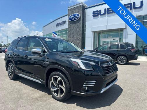 Crystal Black Silica 2022 Subaru Forester Touring