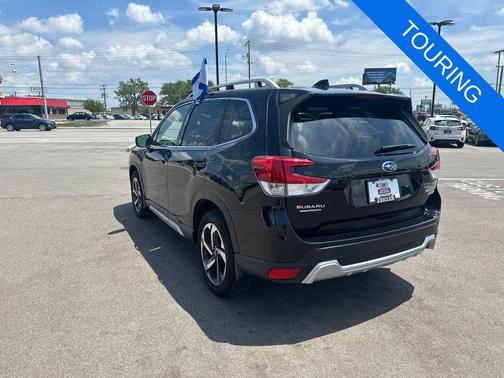 Crystal Black Silica 2022 Subaru Forester Touring