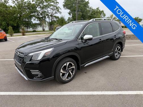 Crystal Black Silica 2022 Subaru Forester Touring