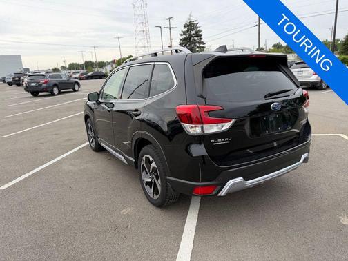 Crystal Black Silica 2022 Subaru Forester Touring