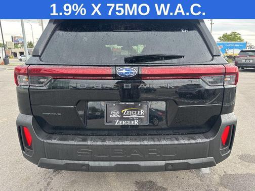 Crystal Black Silica 2026 Subaru Outback Limited XT