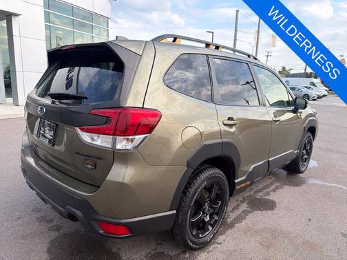 Autumn Green Metallic 2024 Subaru Forester Wilderness