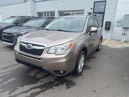 Burnished Bronze Metallic 2016 Subaru Forester 2.5i Limited