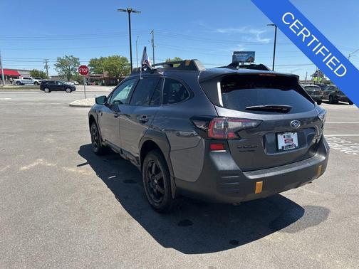 Magnetite Gray Metallic 2025 Subaru Outback Wilderness