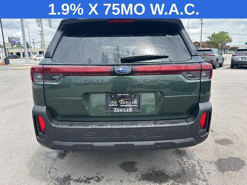 Deep Emerald Green Pearl 2026 Subaru Outback Limited