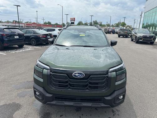 Deep Emerald Green Pearl 2026 Subaru Outback Limited