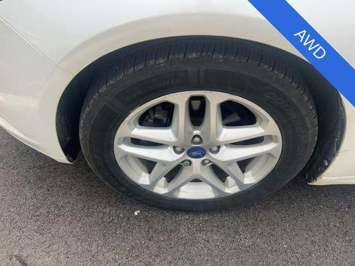 White Platinum Tri-Coat Metallic 2013 Ford Fusion Titanium