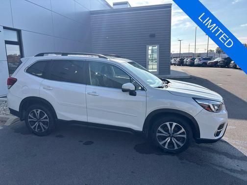 Crystal White Pearl 2020 Subaru Forester Limited