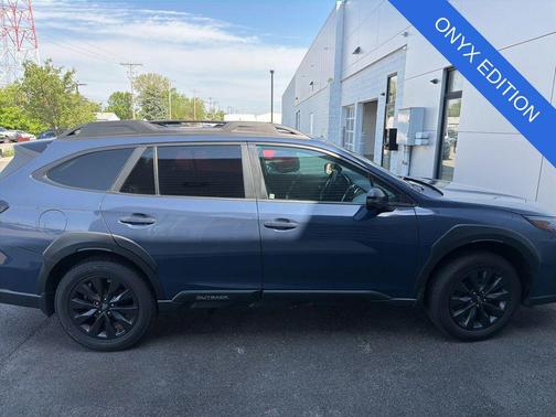Cosmic Blue Pearl 2023 Subaru Outback Onyx Edition