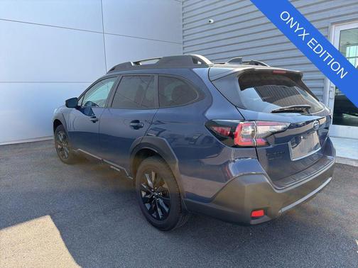 Cosmic Blue Pearl 2023 Subaru Outback Onyx Edition