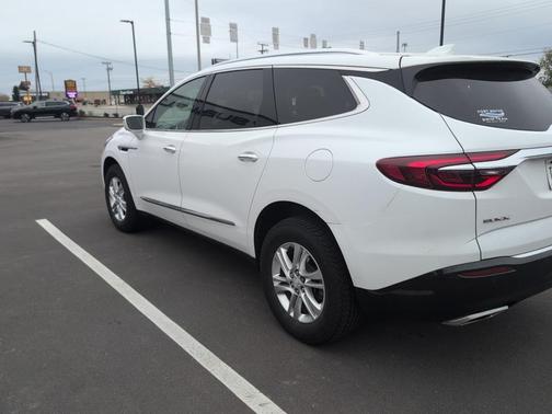 2018 Buick Enclave Essence