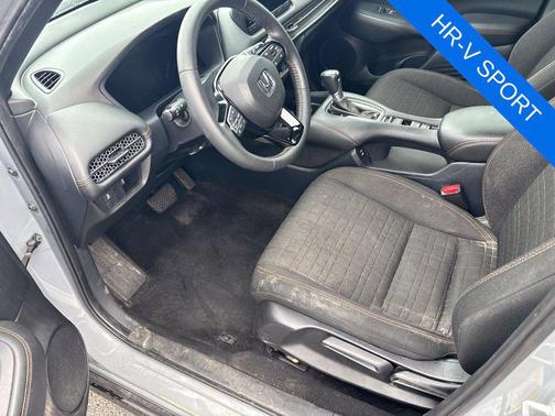 Urban Gray Pearl 2024 Honda HR-V Sport