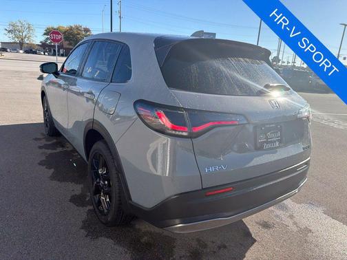 Urban Gray Pearl 2024 Honda HR-V Sport