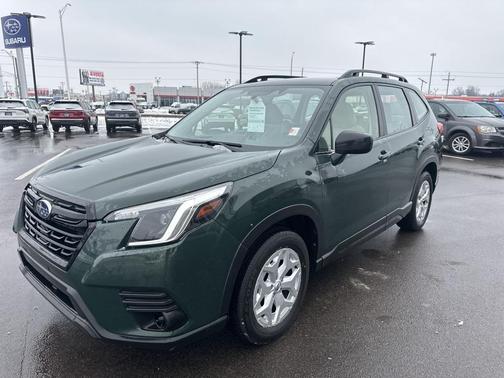 2023 Subaru Forester Base