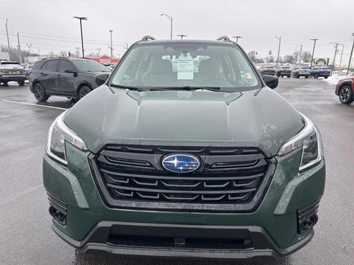 2023 Subaru Forester Base