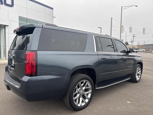 2020 Chevrolet Suburban Premier