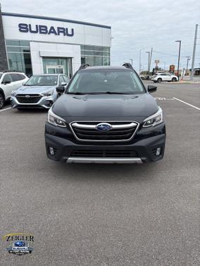 Black 2022 Subaru Outback Limited