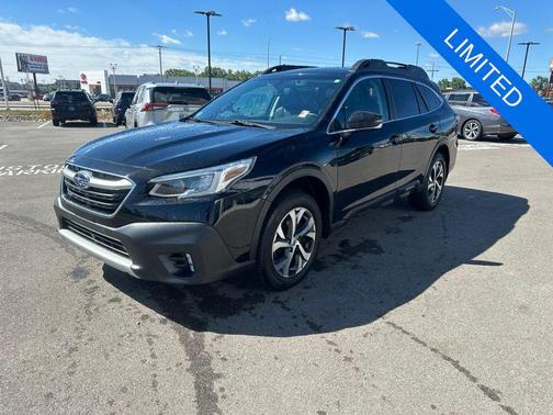 Crystal Black Silica 2022 Subaru Outback Limited