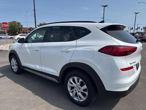 2021 Hyundai TUCSON Preferred AWD with Sun and Leather Package