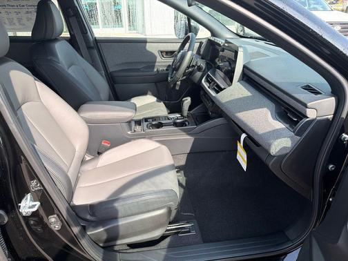 Crystal Black Silica 2026 Subaru Outback Premium