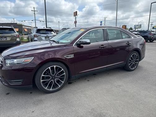 2019 Ford Taurus Limited