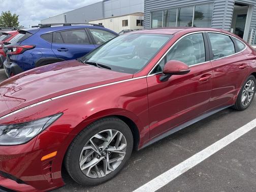 2023 Hyundai SONATA SEL