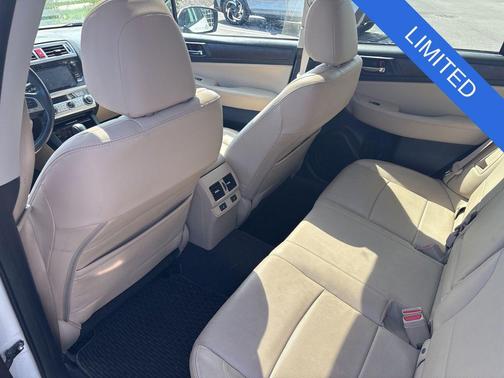 Crystal White Pearl 2017 Subaru Outback 2.5i Limited