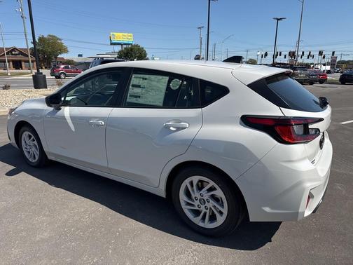 2025 Subaru Impreza Base