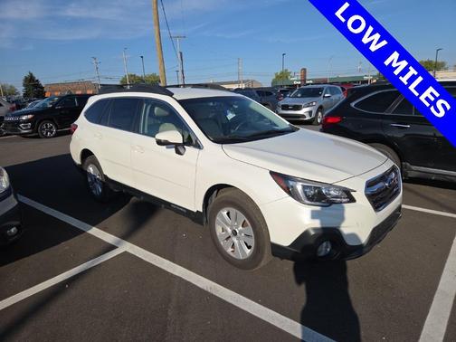 2018 Subaru Outback 2.5i Premium