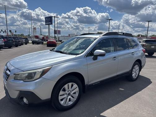 2019 Subaru Outback 2.5i Premium