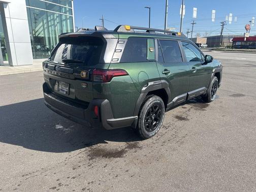 Deep Emerald Green Pearl 2026 Subaru Outback Wilderness