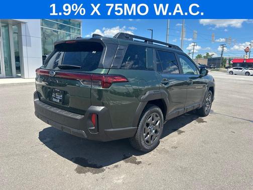 Deep Emerald Green Pearl 2026 Subaru Outback Premium