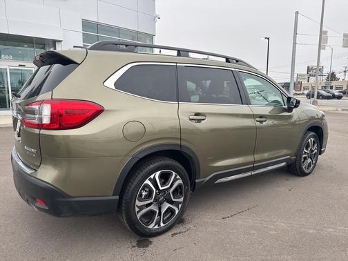 2025 Subaru Ascent Limited 7-Passenger