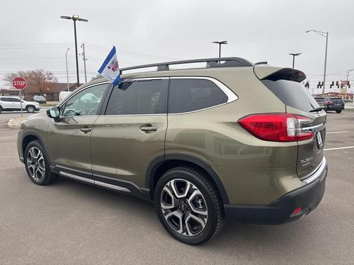 2025 Subaru Ascent Limited 7-Passenger