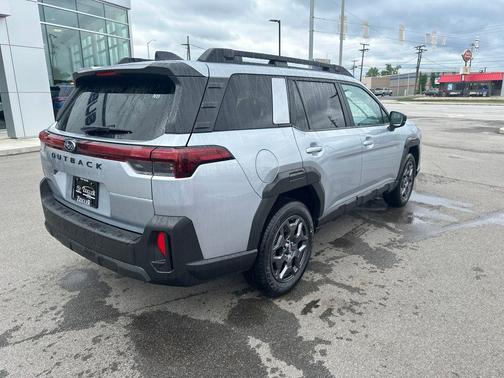 Ice Silver Metallic 2026 Subaru Outback Premium