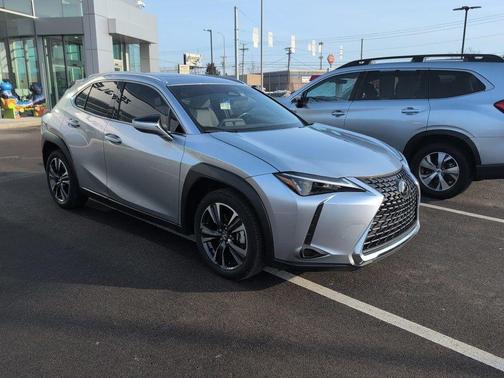 2025 Lexus UX 300h Premium