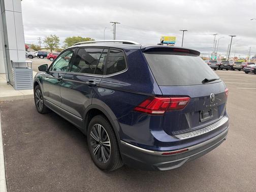 2024 Volkswagen Tiguan 2.0T SE