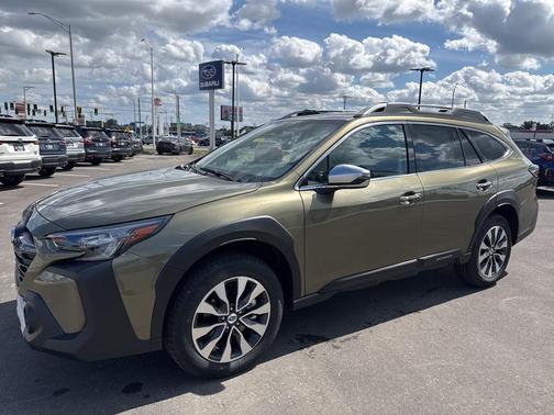 2025 Subaru Outback Touring XT