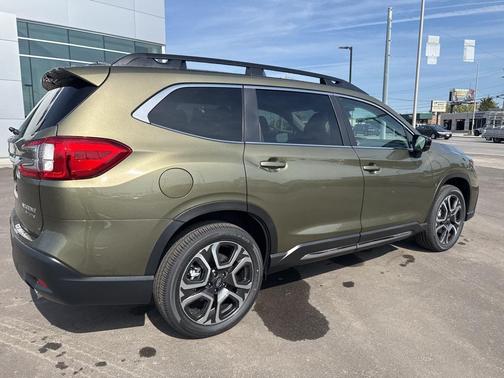 2025 Subaru Ascent Limited 7-Passenger