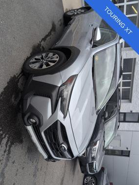 Ice Silver Metallic 2023 Subaru Outback Touring XT