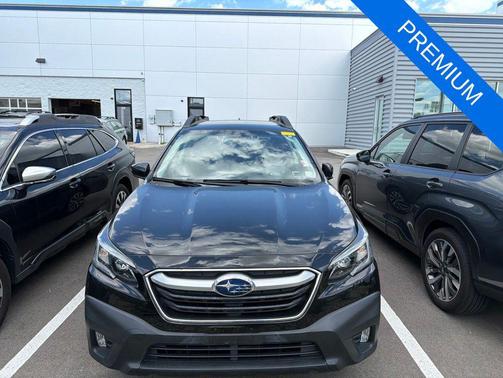 Crystal Black Silica 2021 Subaru Outback Premium