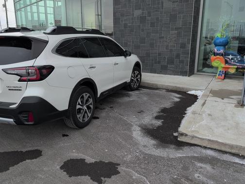 2020 Subaru Outback Touring XT