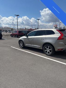 Bronze 2014 Volvo XC60 T6 Platinum