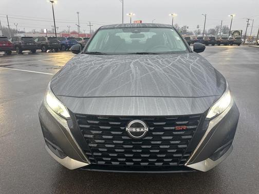 2025 Nissan Altima SR FWD