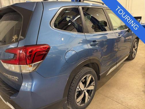 Horizon Blue Pearl 2020 Subaru Forester Touring