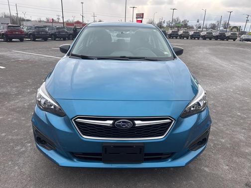 2018 Subaru Impreza 2.0i