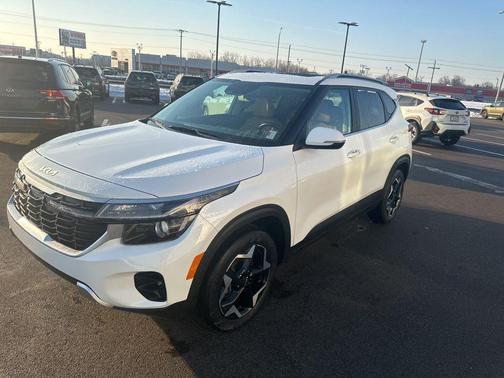 2024 Kia Seltos EX